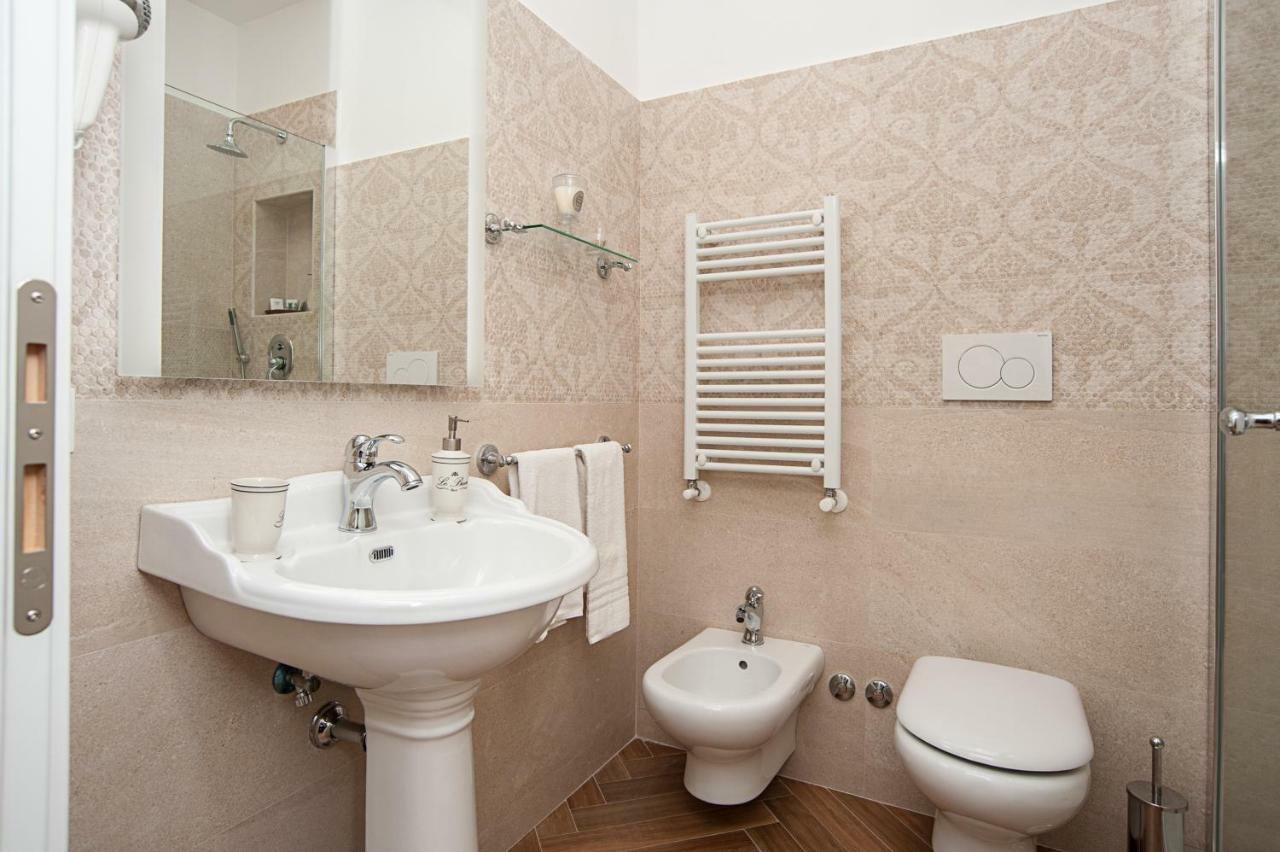 Luxury & Charme Colosseo Рим Екстер'єр фото